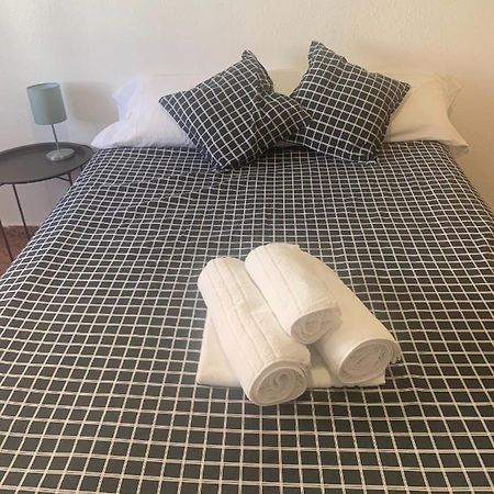 Room Valdeolleros กอร์โดบา ภายนอก รูปภาพ