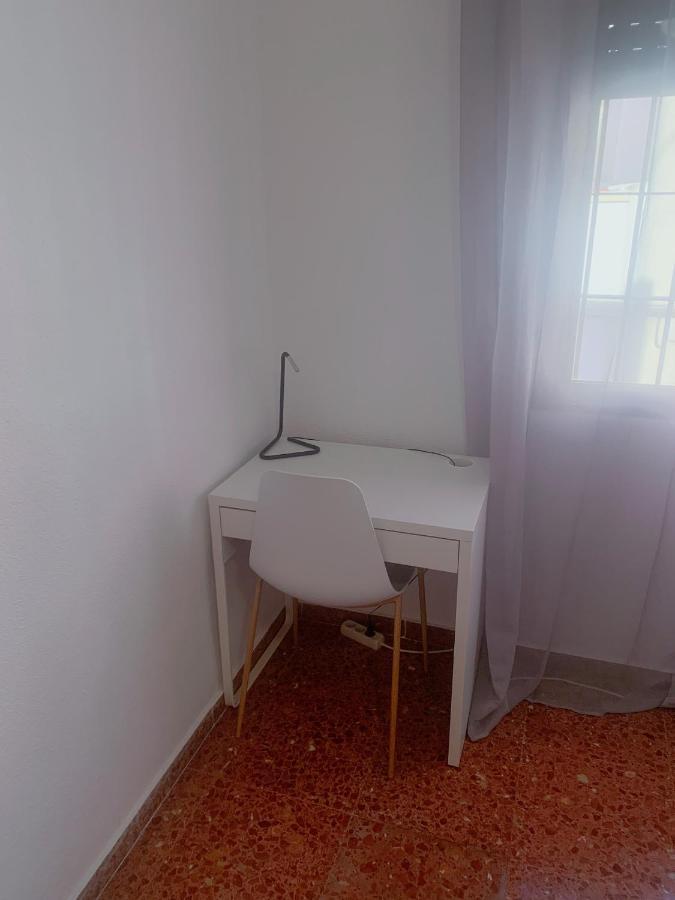 Room Valdeolleros กอร์โดบา ภายนอก รูปภาพ