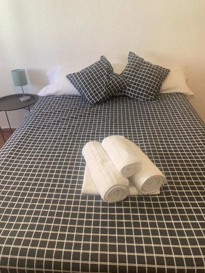 Room Valdeolleros กอร์โดบา ภายนอก รูปภาพ